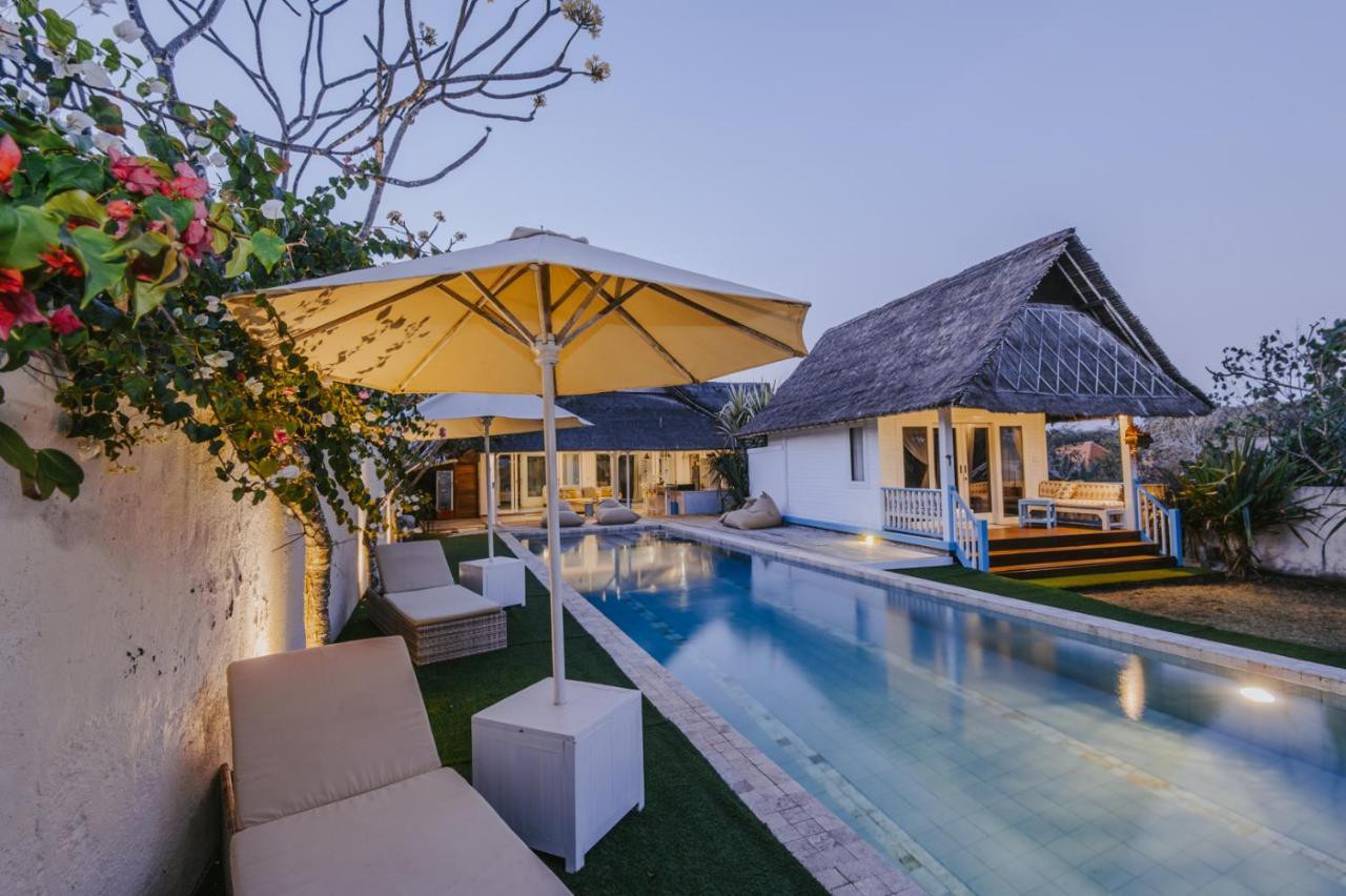 Villa Waru Lembongan Exterior foto